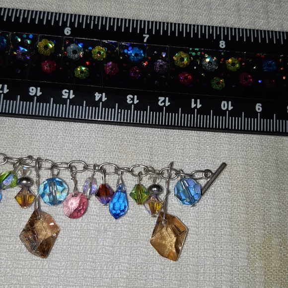 Multi-colored & Faceted Crystal Toggle Bracelet - Picture 8 of 10